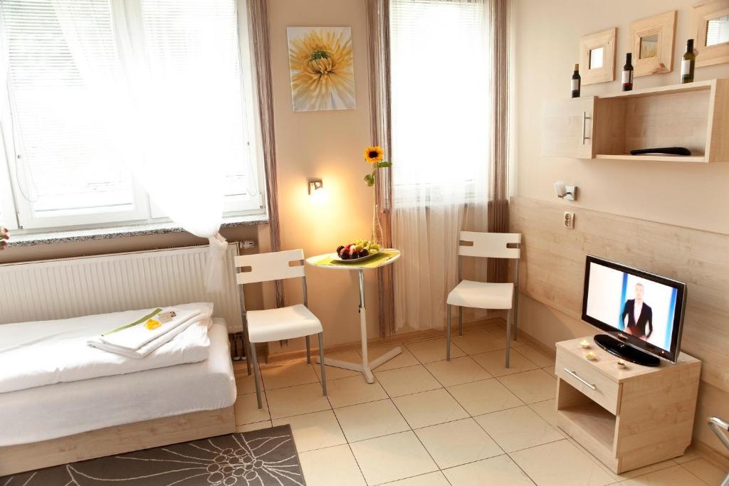 Standard Delegacyjny Bed & Breakfast Dąbrowa Górnicza Oda fotoğraf